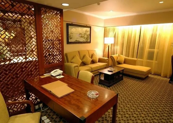 Fortuna Hotel 4*
