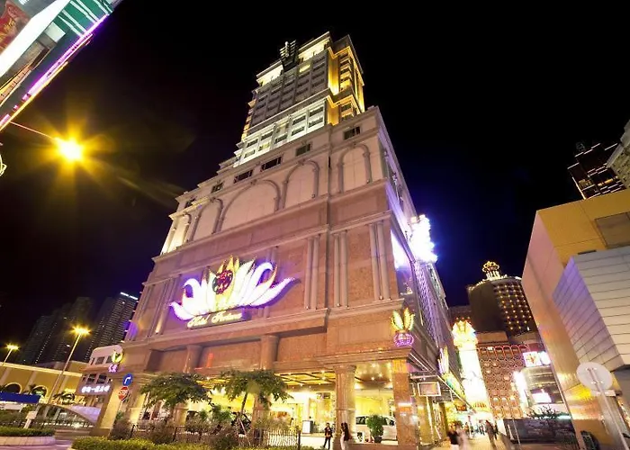 Fortuna Hotel 4*