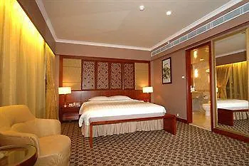 Fortuna Hotel 4*